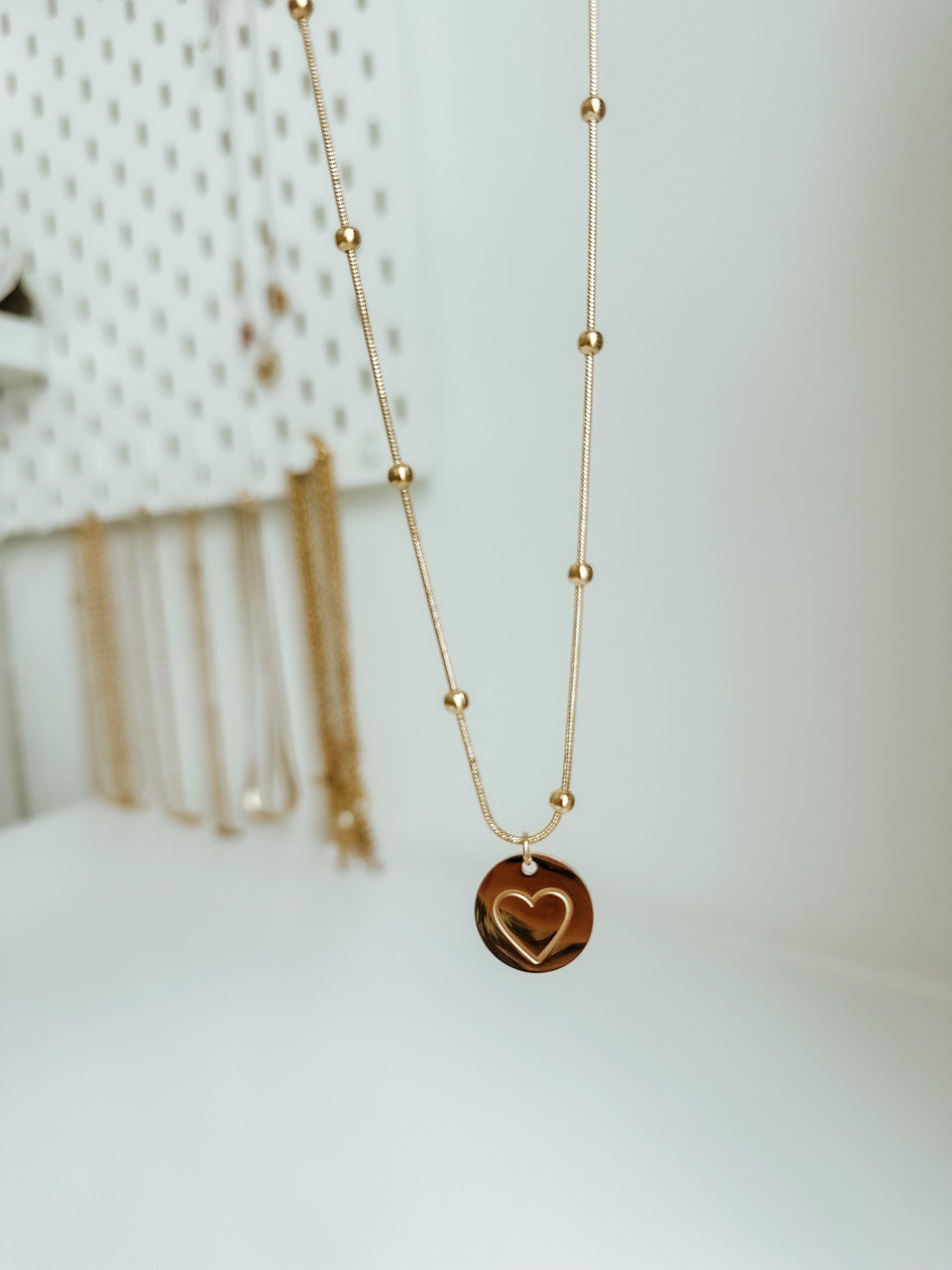 Guarda tu corazón Necklace